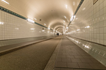 Hamburg. St. Pauli-Elbtunnel