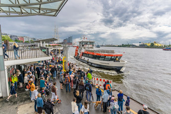 Hamburg. Landungsbrücken