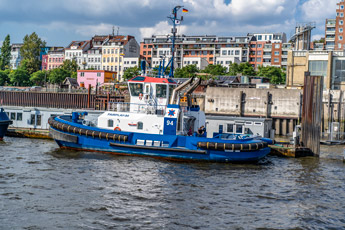 Hamburg. Schiffe. Schlepper Fairplay 94