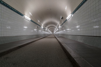 Hamburg. St. Pauli-Elbtunnel