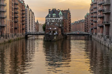 Hamburg. Speicherstadt. Wasserschloss